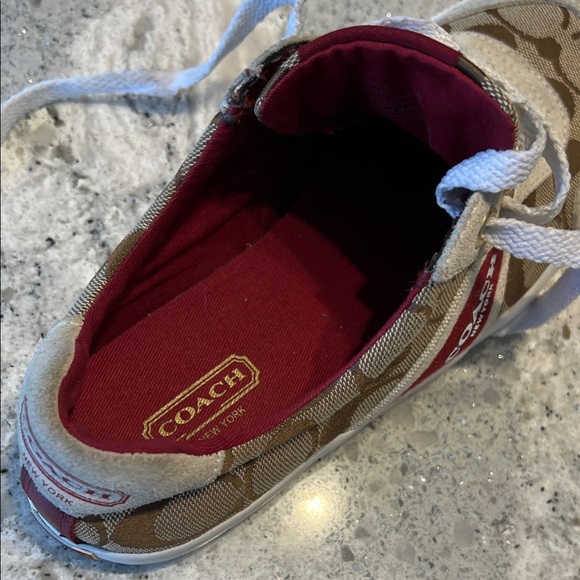 Coach Coach Women's Tan and Tan Sneakers Size 6 - Picture 8 of 11